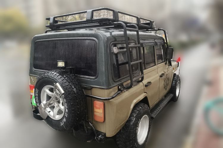 Used  212 Classic 2016 2.0L Square Door Four-Wheel Drive Luxury Version China V
