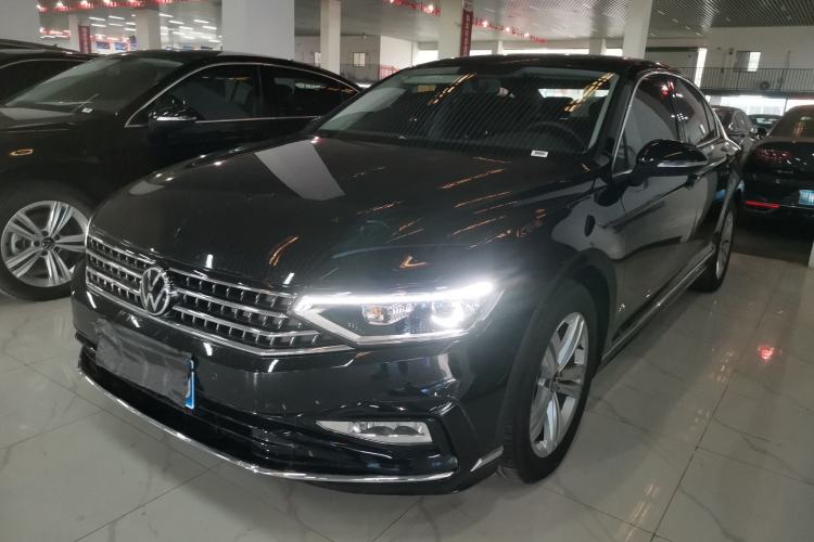 Used Volkswagen Magotan 2025 Zhongxiang Version 280TSI DSG Comfort Edition
