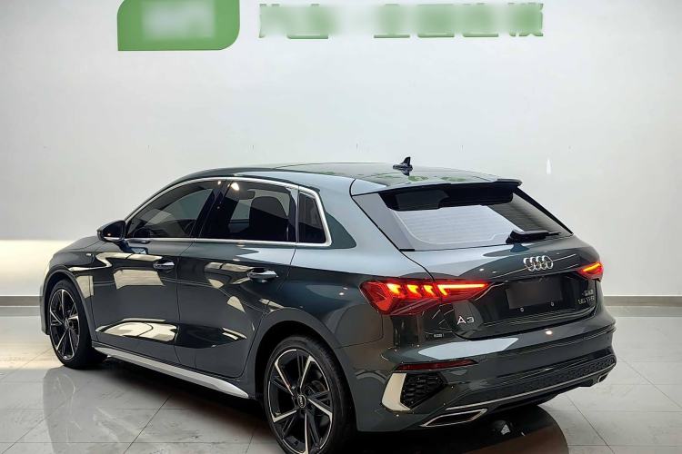 Used Audi A3 2022 Sportback 35 TFSI Fashionable Sports Model
