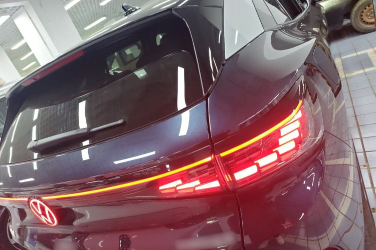 Used Volkswagen ID.4 CROZZ 2021 Long-Range Lite PRO Two-Wheel Drive Version
