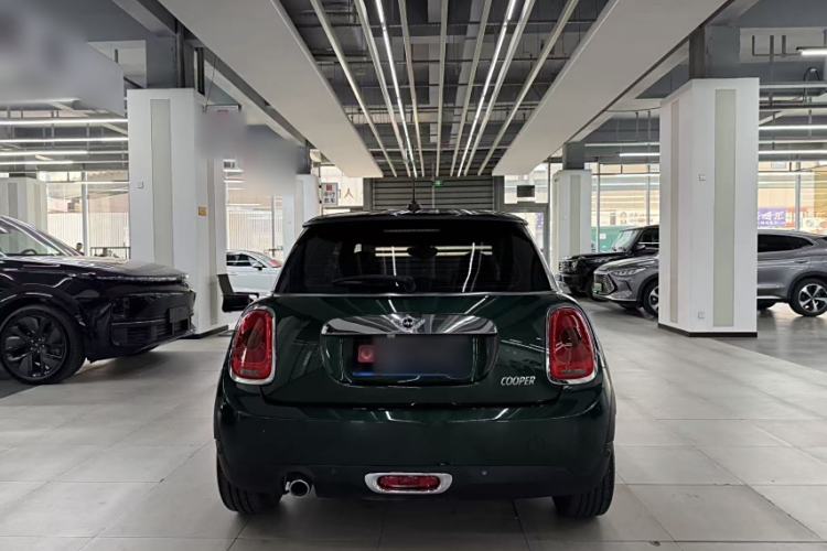 Used  MINI 2016 1.5T COOPER
