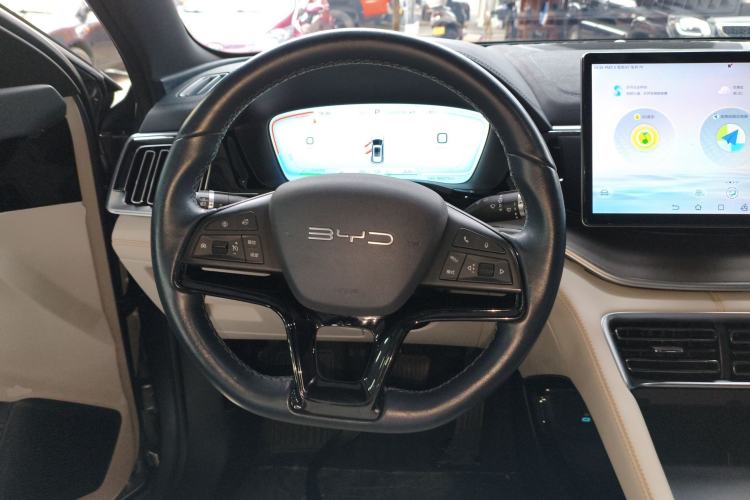 Used BYD Song PLUS New Energy 2023 Champion Edition DM-i 110KM Flagship Model
