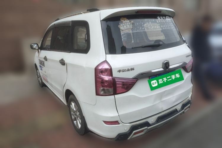 Used Jinbei 750 2015 1.5L Flagship Model