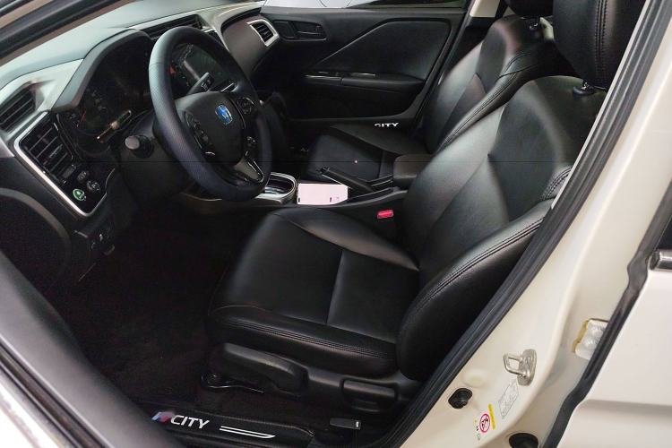 Used Honda City 2015 1.5L CVT Luxury Edition
