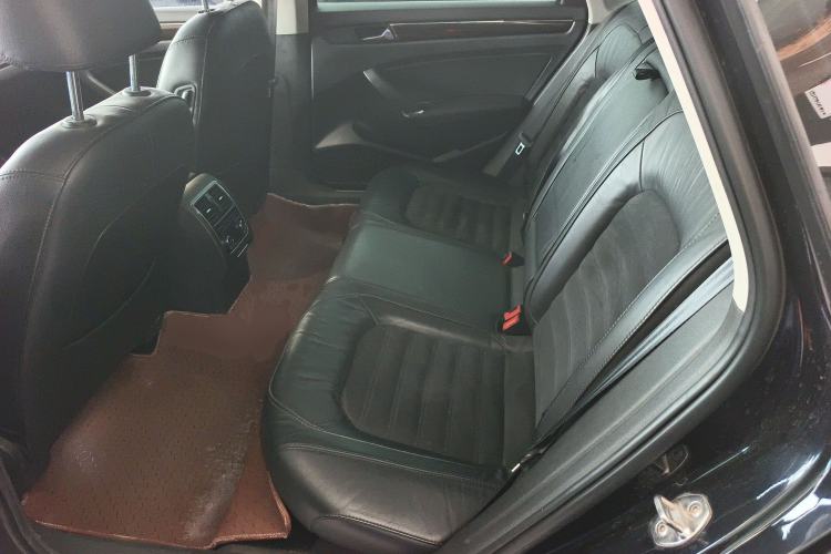 Used Volkswagen Passat 2014 2.0 TSI DSG Ultimate Edition