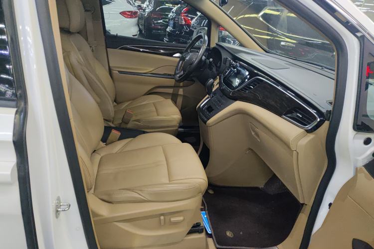 Used Buick GL8 2017 ES 28T Premium Version China V Standard
