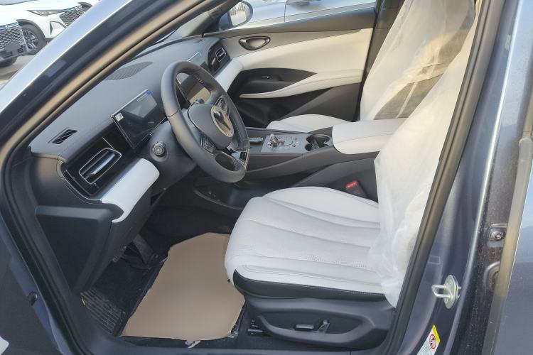 Used BYD Seal 06 New Energy 2024 DM-i 120KM Luxury Model
