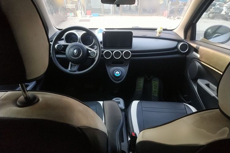 Used ORA Black Cat 2022 Updated Version 301 km Cute Pet Edition Lithium Iron Phosphate