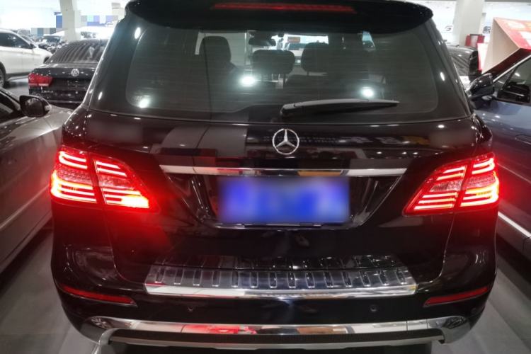 Used Mercedes-Benz M-Class 2015 ML 320 4MATIC