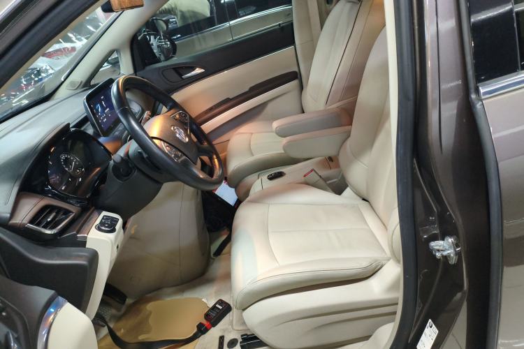 Used Buick GL8 2021 Land Cruiser Executive 652T Premium Model
