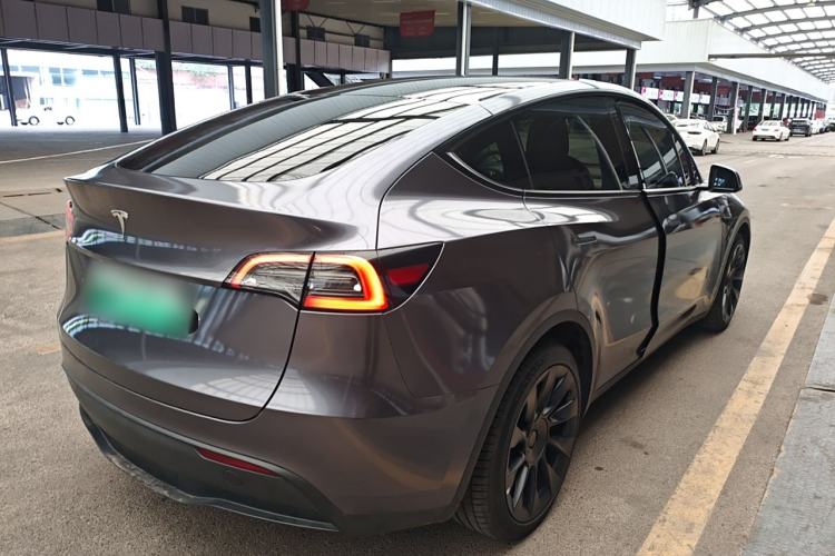Used Tesla Model Y 2021 Standard Range Rear-Wheel Drive Version

