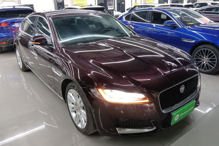 Used Jaguar XFL 2018 XFL 2.0T 250 PS Premium Edition
