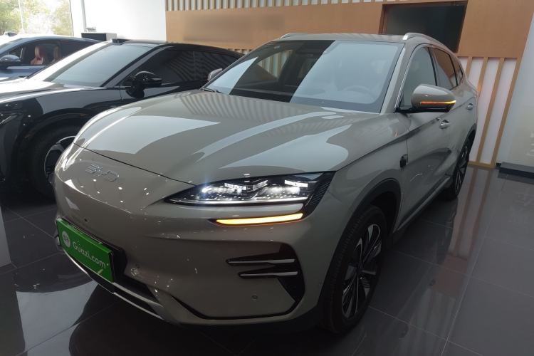 Used BYD Song PLUS New Energy 2025 EV Intelligent Driving Version 520km Premium Model