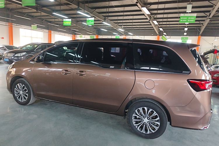 Used Buick GL8 2020 Land Cruiser Executive Class 652T Comfort Model
