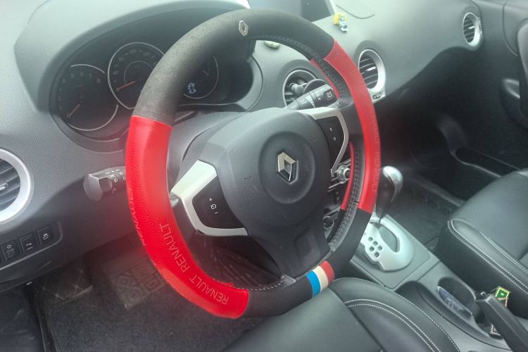 Used Renault Koleos 2014 2.0L Two-Wheel Drive Fashion Edition
