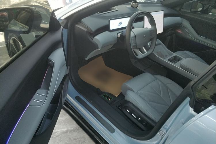 Used Nio ET5T 2025 75 kWh Touring
