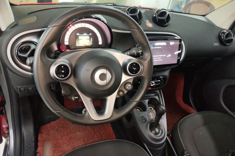 Used  fortwo 2018 1.0L 52kW Hardtop Passion Edition China V Standard
