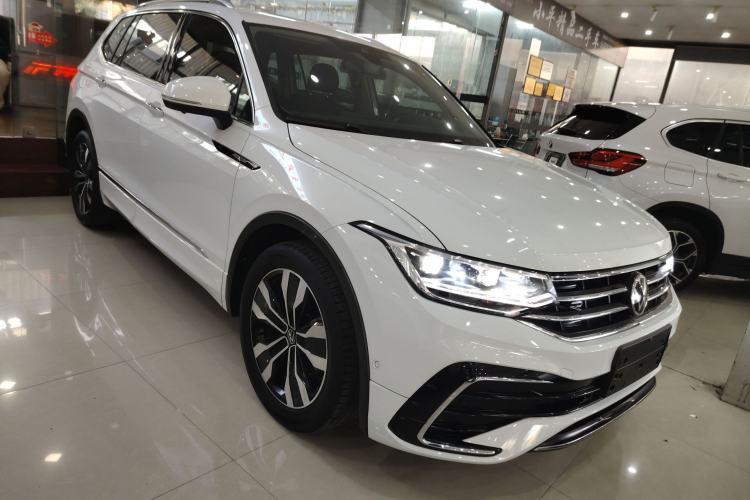 Used Volkswagen Tiguan L 2023 330TSI Automatic Two-Wheel Drive R-Line Enjoyment Edition
