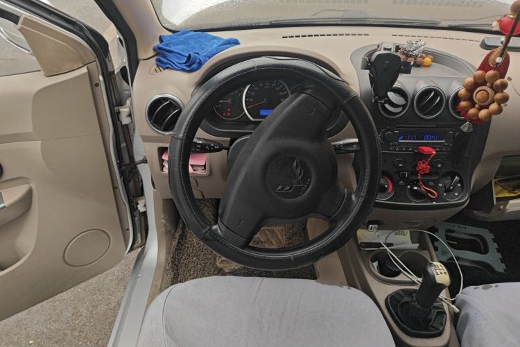 Used Wuling Hongguang 2013 1.5L Comfort Model
