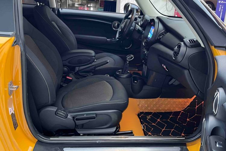 Used  MINI 2016 1.2T ONE Pioneer Edition