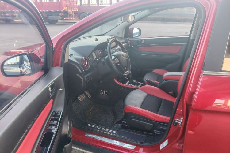 Used BAIC Senova X25 2015 1.5L Automatic Elite Model
