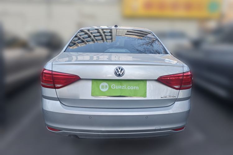 Used Volkswagen Lavida 2017 1.6L Manual Fashion Edition
