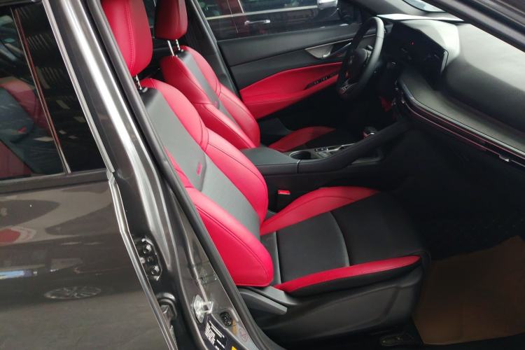 Used Changan CS35PLUS 2021 Revised Version Blue Whale NE 1.4T DCT Luxury Edition