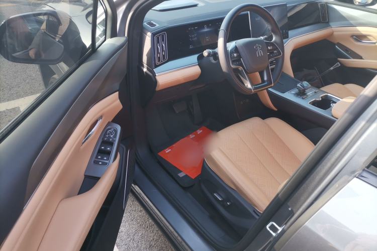 Used BYD Song L DM-i 2024 112 km Leading Edition