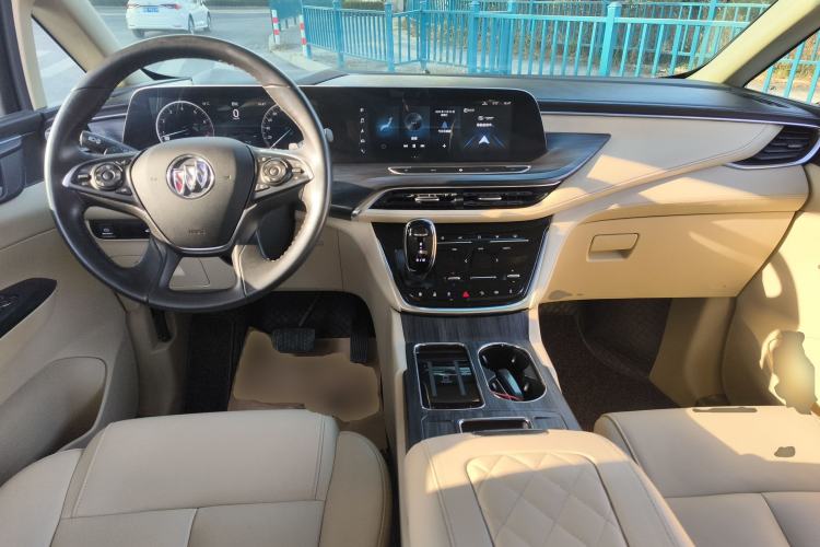 Used Buick GL8 2023 ES Lu Zun Deluxe Model
