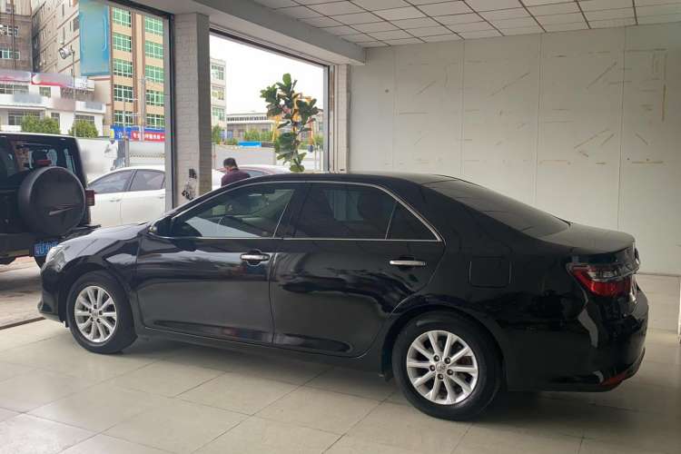Used Toyota Camry 2015 2.0G Premier Edition
