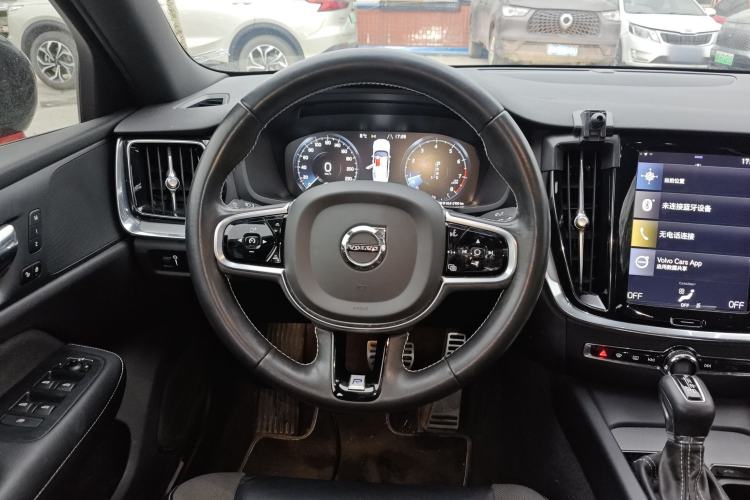 Used Volvo S60 2020 T4 Zhiyuan Luxury Edition
