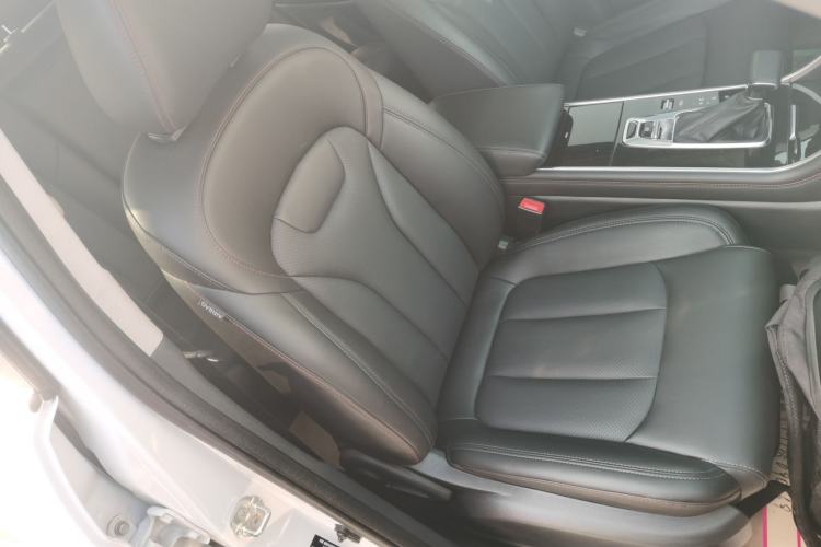 Used Changan CS75 2020 280T DCT Luxury Model China VI Standard
