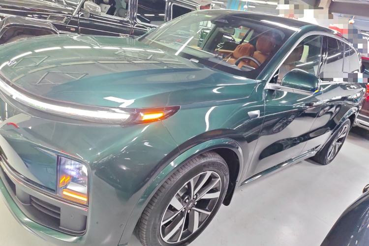 Used Li Auto L8 2023 Pro Model
