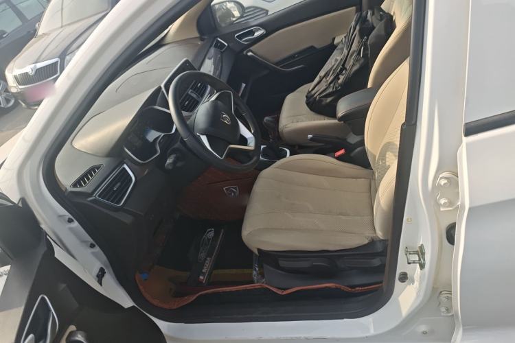 Used Baojun 310W 2017 1.5L Manual Comfort Model China V Standard
