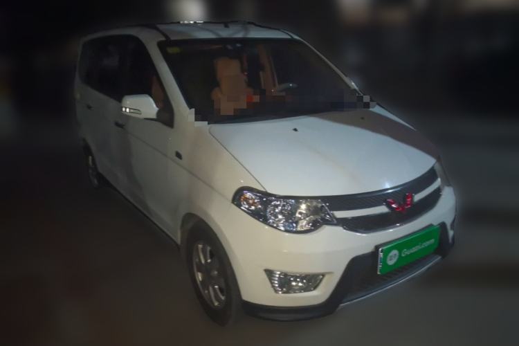 Used Wuling Hongguang 2014 1.5L S Luxury Model

