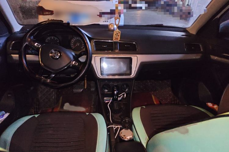 Used Volkswagen Lavida 2015 1.6L Automatic Fashion Edition