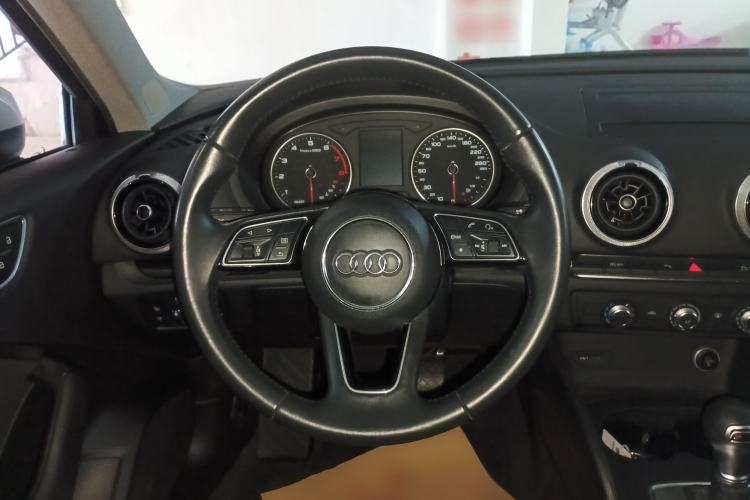 Used Audi A3 2018 30th Anniversary Edition Sportback 35 TFSI Fashion Model