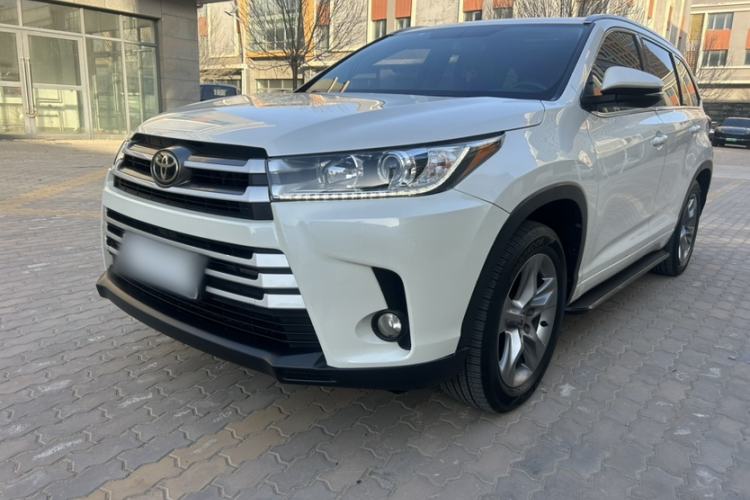 Used Toyota Highlander 2017 2.0T Two-Wheel Drive Luxury Edition 7 Seats