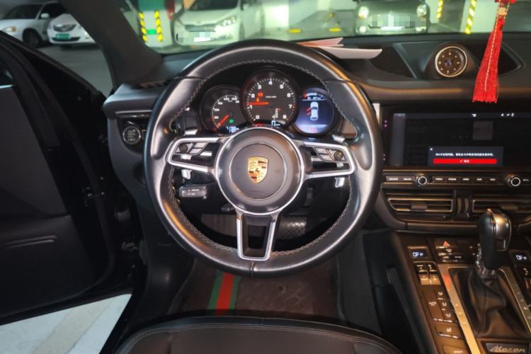 Used Porsche Macan 2018 Macan 2.0T
