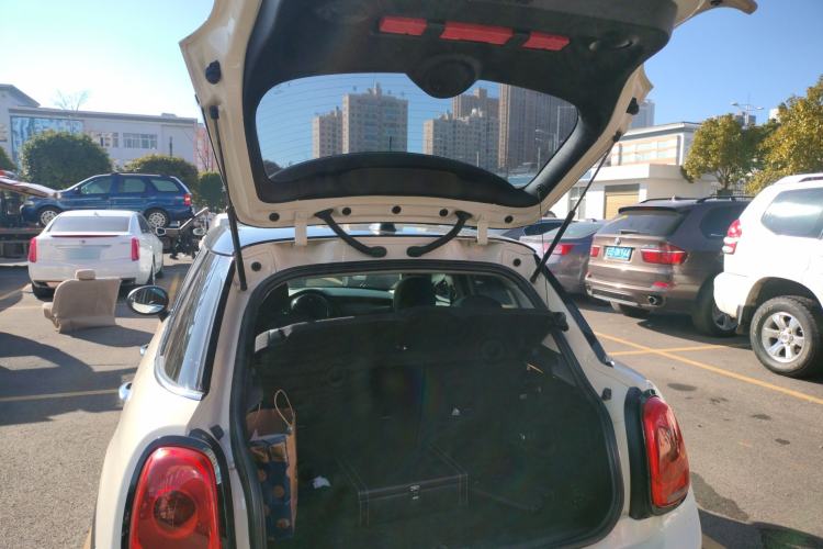 Used  MINI 2016 1.5T COOPER Five-Door Edition
