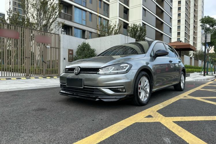 Used Volkswagen Golf 2018 230TSI Automatic Comfort Model
