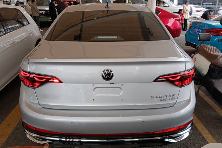 Used Volkswagen Sagitar 2023 300TSI DSG Excellence Edition
