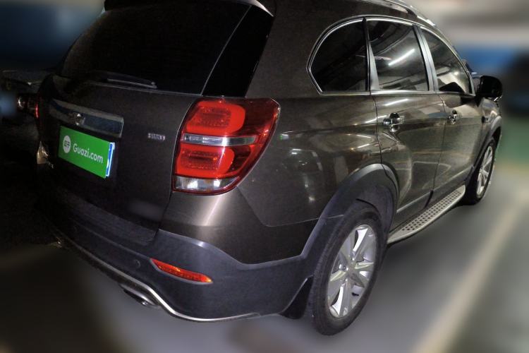 Used Chevrolet Captiva 2017 2.4L 4x4 Flagship Edition 7-Seater