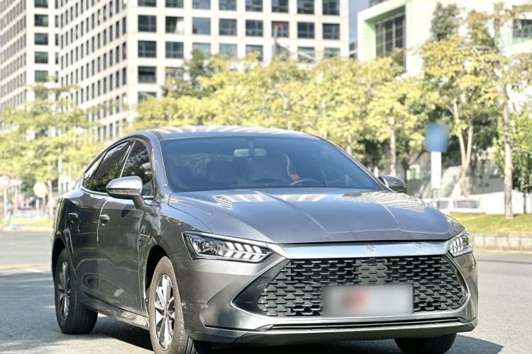 Used BYD Qin PLUS 2024 HONOR Edition DM-i 55KM Leading Model
