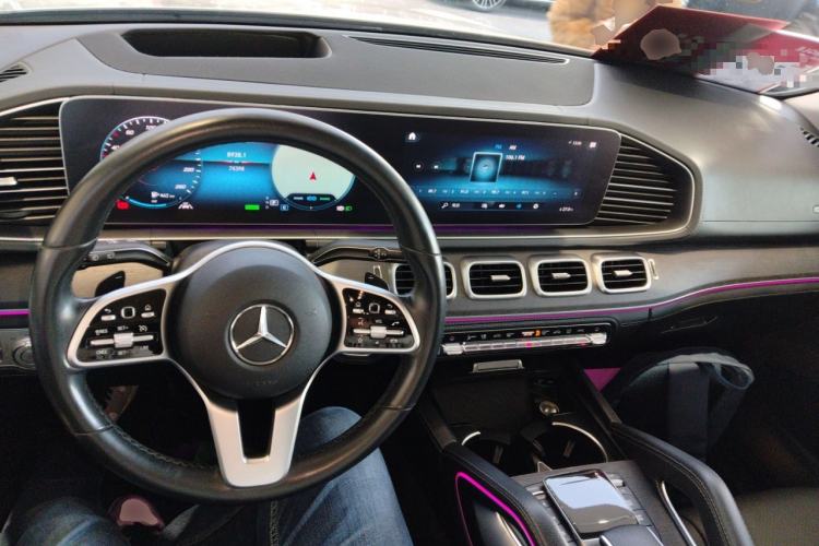 Used Mercedes-Benz GLE-Class 2020 GLE 450 4MATIC Stylish Model
