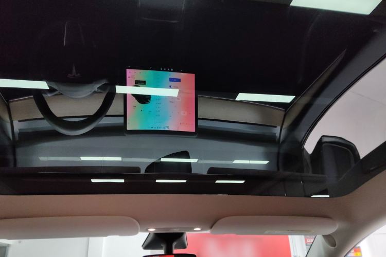 Used Tesla Model Y 2021 Long-Range All-Wheel-Drive Version