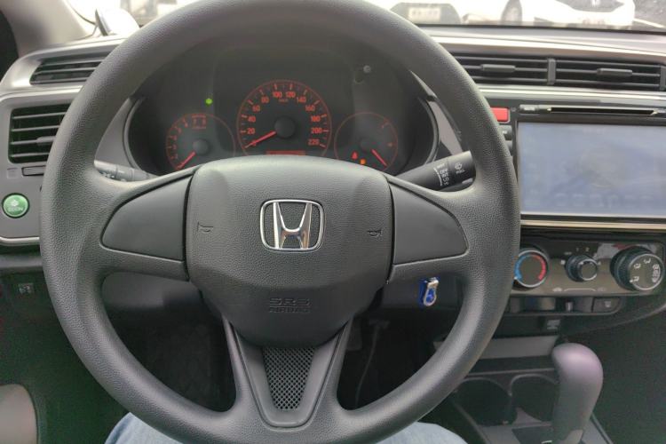 Used Honda City 2015 1.5L CVT Comfort Version
