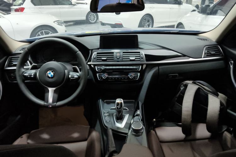 Used BMW 3 Series 2018 320Li Leading Model M Sport Package
