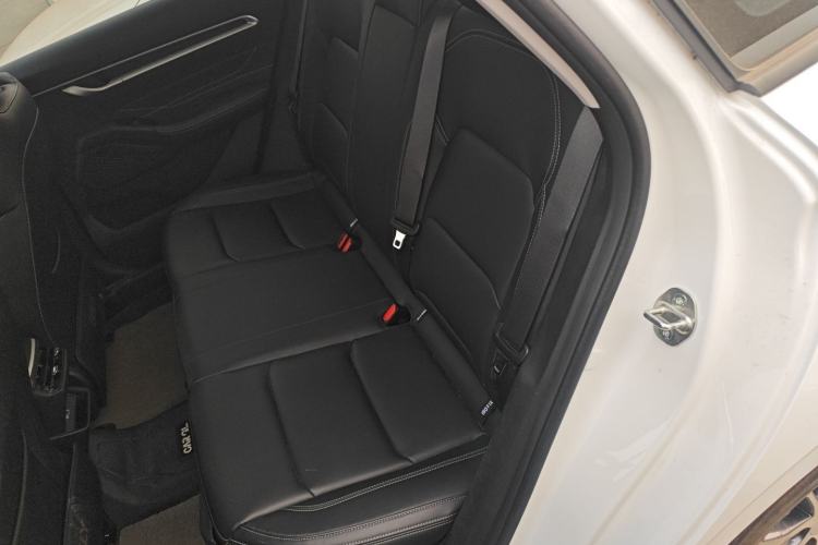 Used Geely Auto Emgrand 2025 4th Generation 1.5L CVT Longteng Edition
