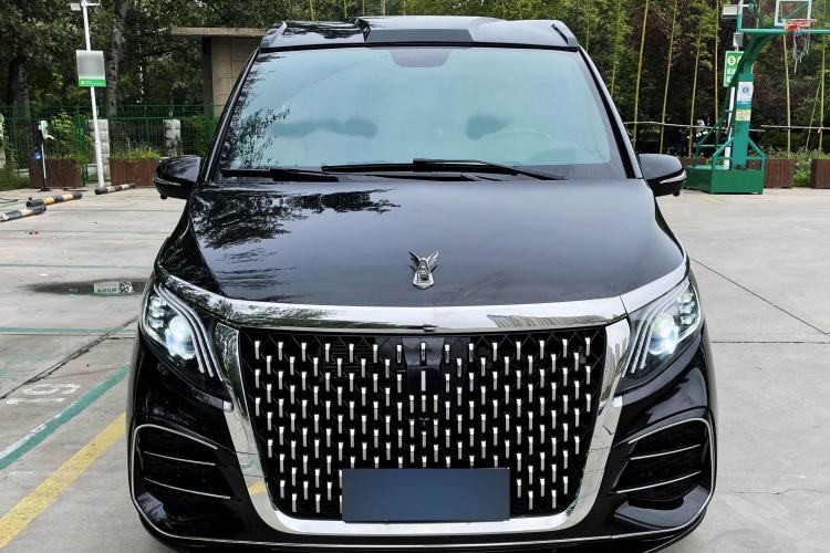 Used Mercedes-Benz Vito 2023 2.0T Elite Version 7 Seats